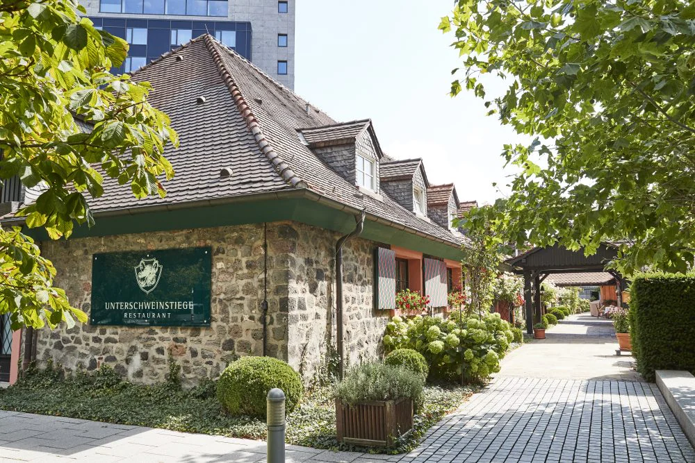 Frankfurt Airport Hotel gallery image 10