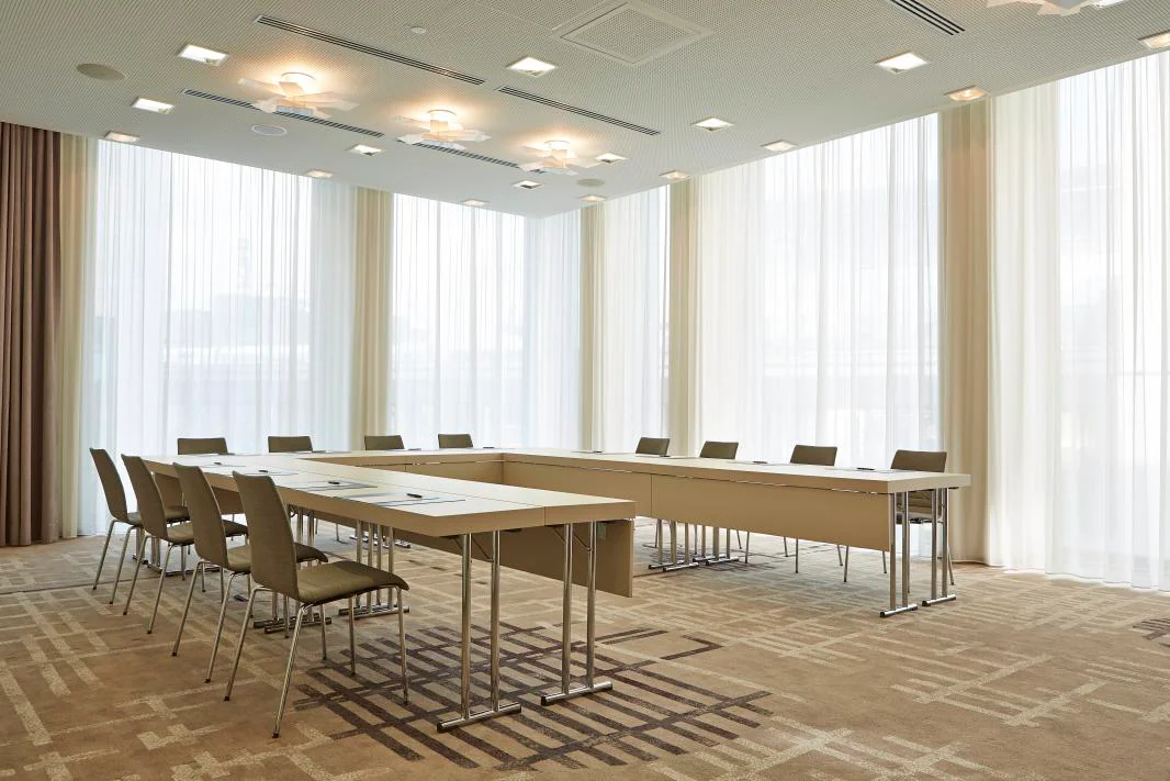 Frankfurter Hof gallery image 4